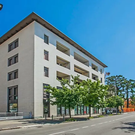 Atmrentalhouse Palace *