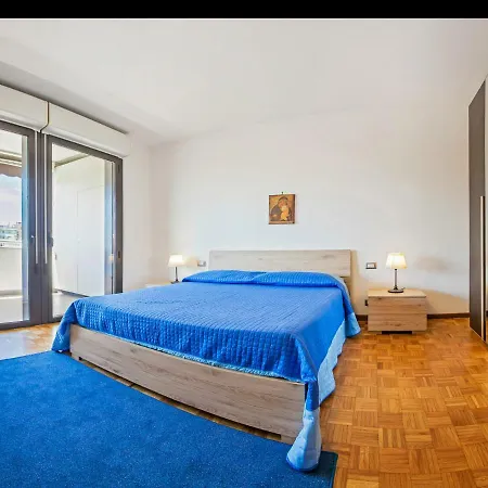Atmrentalhouse Palace Apartament Bergamo